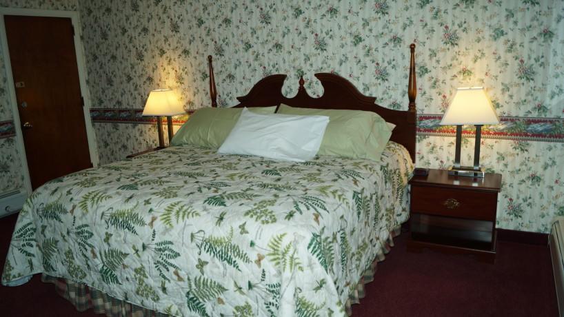 Inn At Iron Masters Lakeville Экстерьер фото